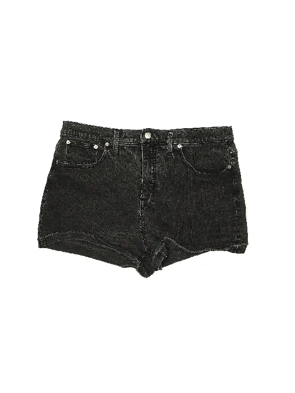 High-Rise Denim Shorts in Dark Wash