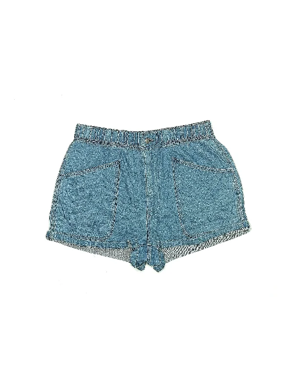 High-Rise Denim Shorts in Medium Wash