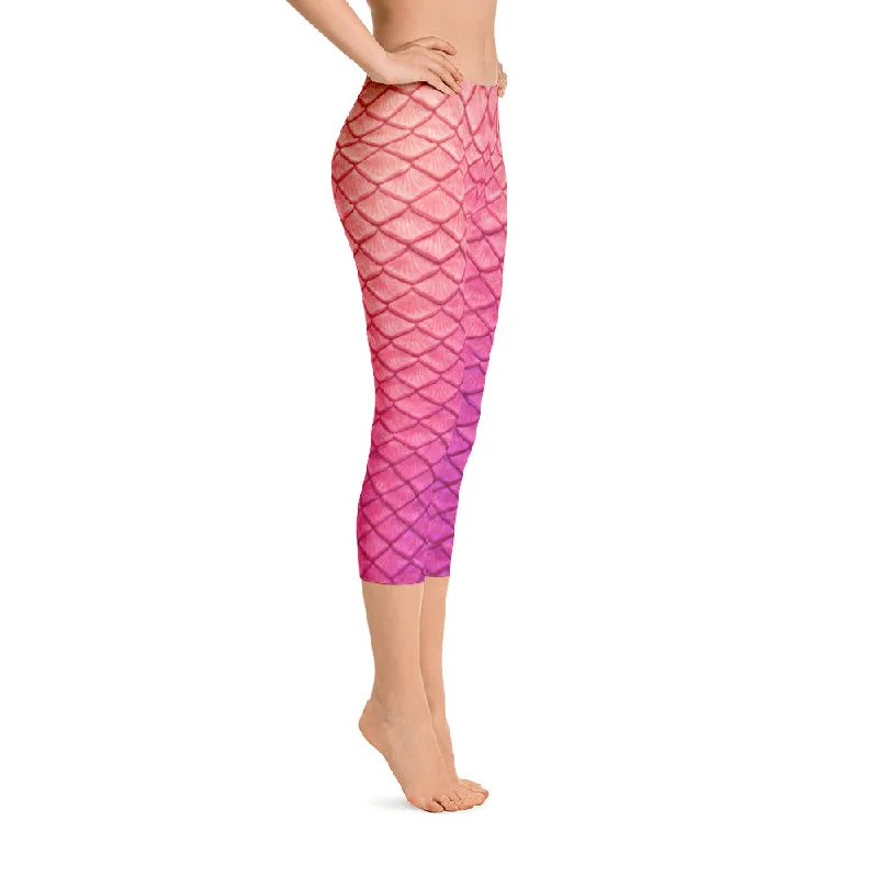 Plumeria Pink Capri Leggings